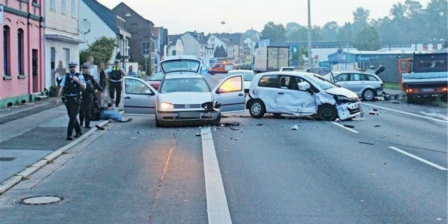 hubschraubereinsatz langenfeld heut